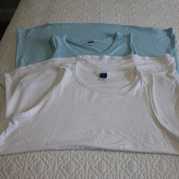 Old Navy Luxe Tanks - Picture 1 of 7
